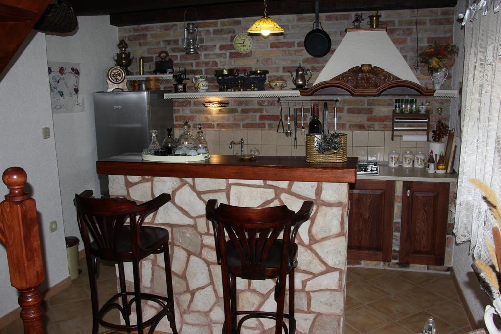 Holiday Home Zavala Klek Kültér fotó