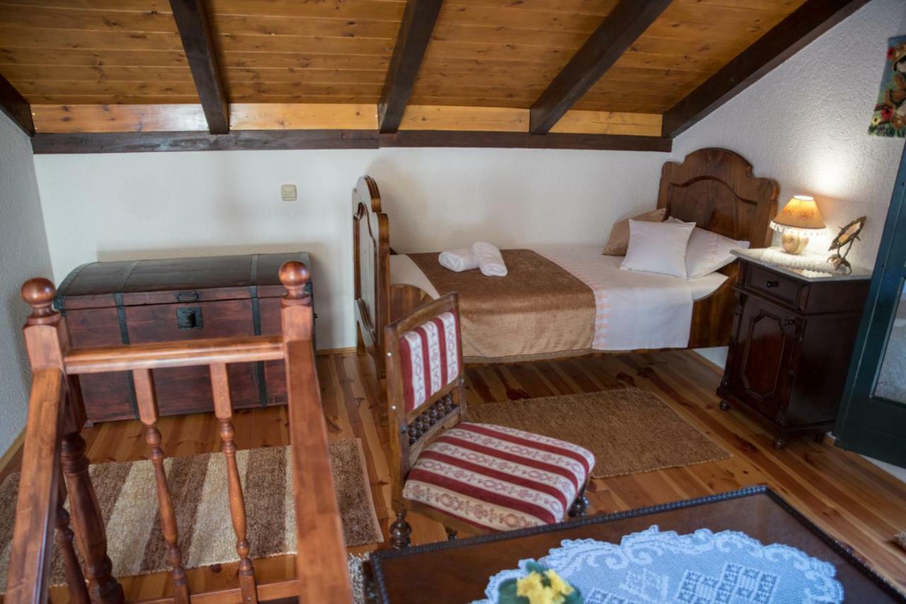 Holiday Home Zavala Klek Kültér fotó